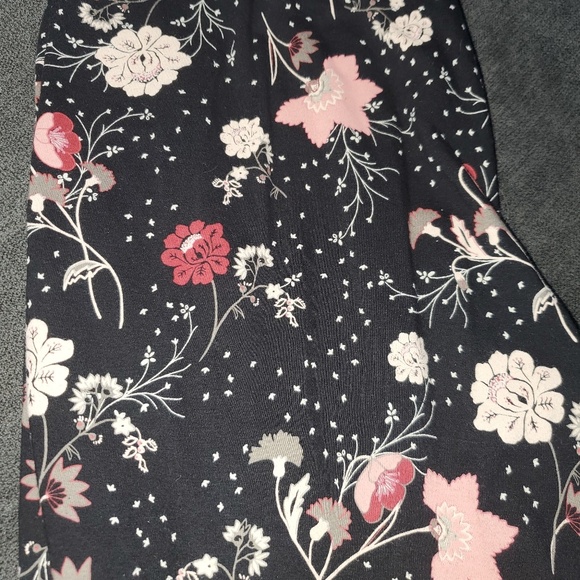 Floral pattern leggings - Picture 2 of 3